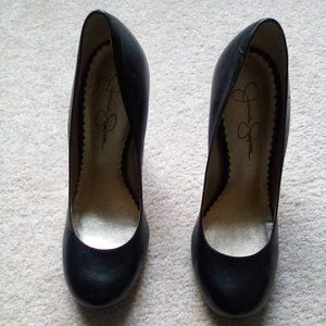 Jessica Simpson, closed toe pumps, size 7
